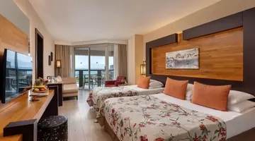 Limak Lara De Luxe Hotel Resort