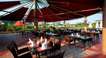 Limak Lara De Luxe Hotel & Resort