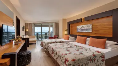 LIMAK LARA DE LUXE HOTEL & RESORT