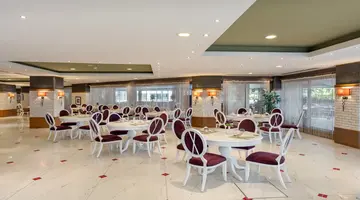 LIMAK LARA DE LUXE HOTEL & RESORT