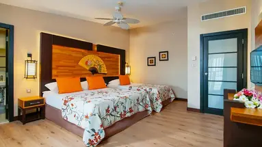 LIMAK LARA DE LUXE HOTEL & RESORT