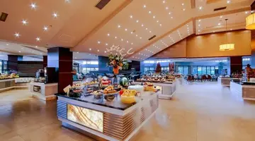 Limak Lara De Luxe Hotel Resort