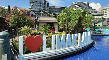 Limak Lara De Luxe Hotel Resort