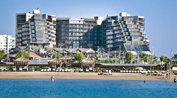 LIMAK LARA DE LUXE HOTEL & RESORT
