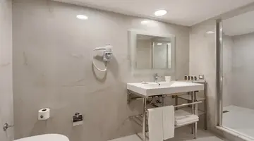 LIMAK LARA DE LUXE HOTEL & RESORT