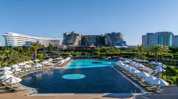 LIMAK LARA DE LUXE HOTEL & RESORT