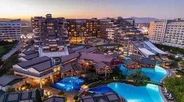 Limak Lara Deluxe Hotel And Resort