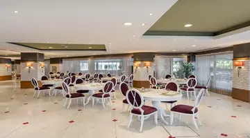 Limak Lara Deluxe Hotel And Resort