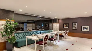Limak Lara Deluxe Hotel And Resort
