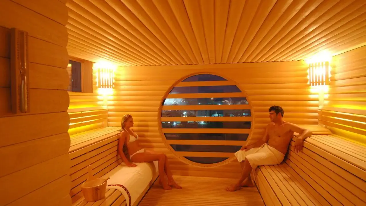 LIMAK LARA DELUXE HOTEL & RESORT