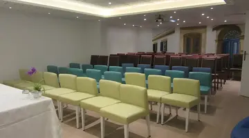Limanaki Beach Hotel & Suites