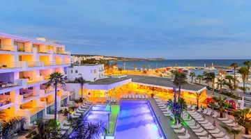 Limanaki Beach Hotel & Suites