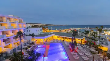 Limanaki Beach Hotel