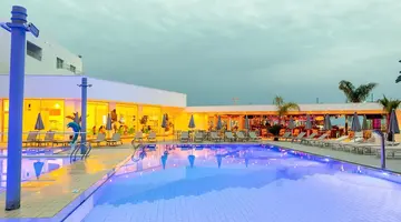 Limanaki Beach Hotel