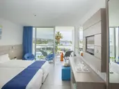 Limanaki Beach Hotel
