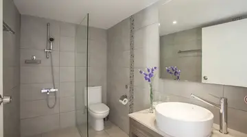 Limanaki Beach Hotel