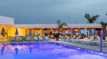 Limanaki Beach Hotel