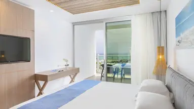 Limanaki Beach Hotel