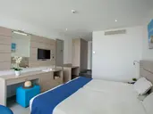 Limanaki Beach Hotel