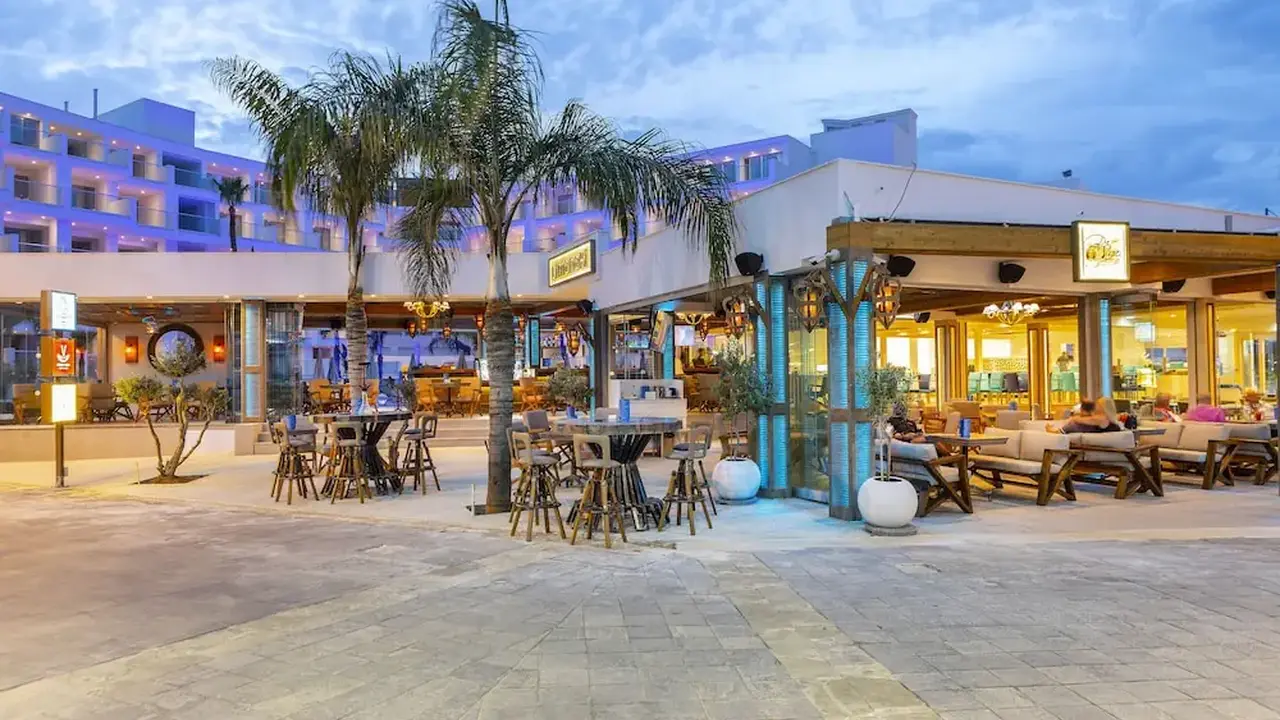 Limanaki Beach Hotel