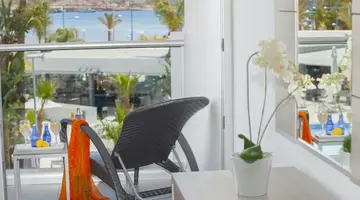 Limanaki Beach Hotel