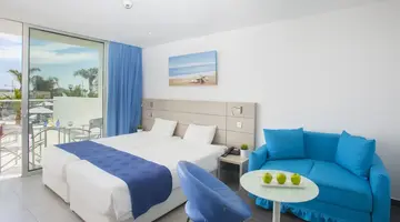 Limanaki Beach Hotel
