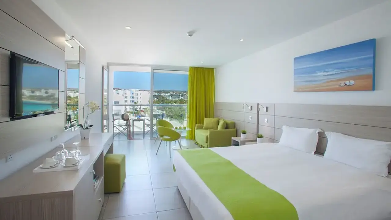 Limanaki Beach Hotel