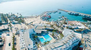 Limanaki Beach Hotel