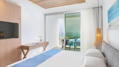 Limanaki Beach Hotel