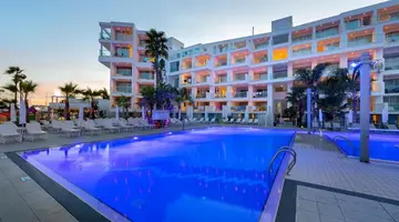 Limanaki Beach Hotel