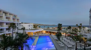 Limanaki Beach Hotel
