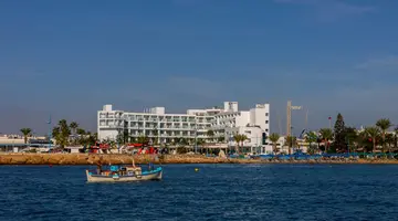 LIMANAKI BEACH HOTEL