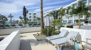 Limanaki Beach Hotel