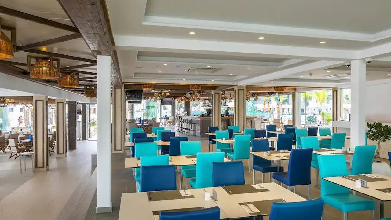Limanaki Beach Hotel