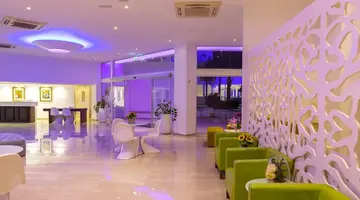 Limanaki Beach Hotel