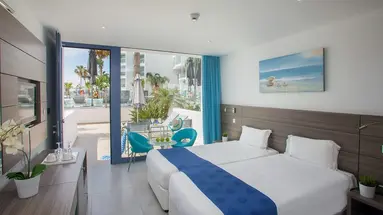 Limanaki Beach Hotel