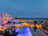 Limanaki Beach Hotel