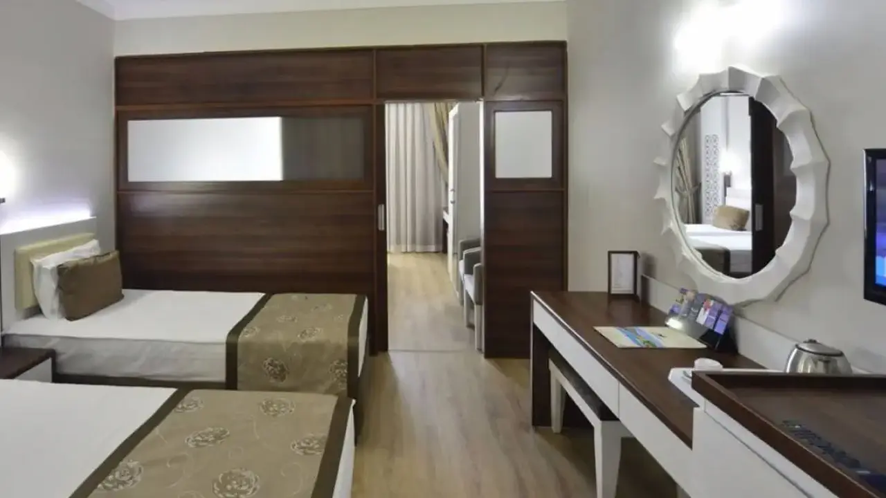 LINDA RESORT HOTEL
