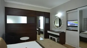 LINDA RESORT HOTEL