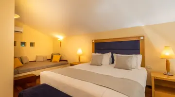 LINDIAN DREAM SEASIDE RESORT