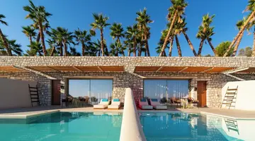 Lindos Bay Suites