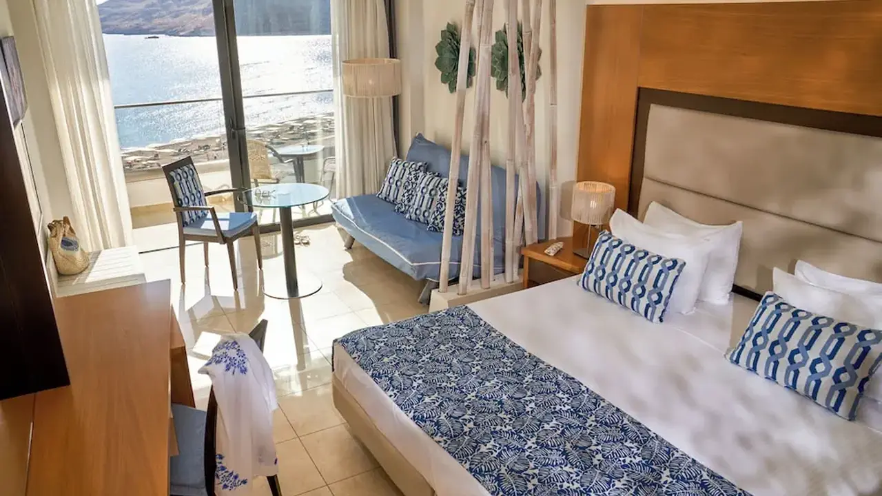 Lindos Bay Suites