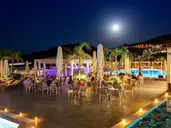 Lindos Bay Suites