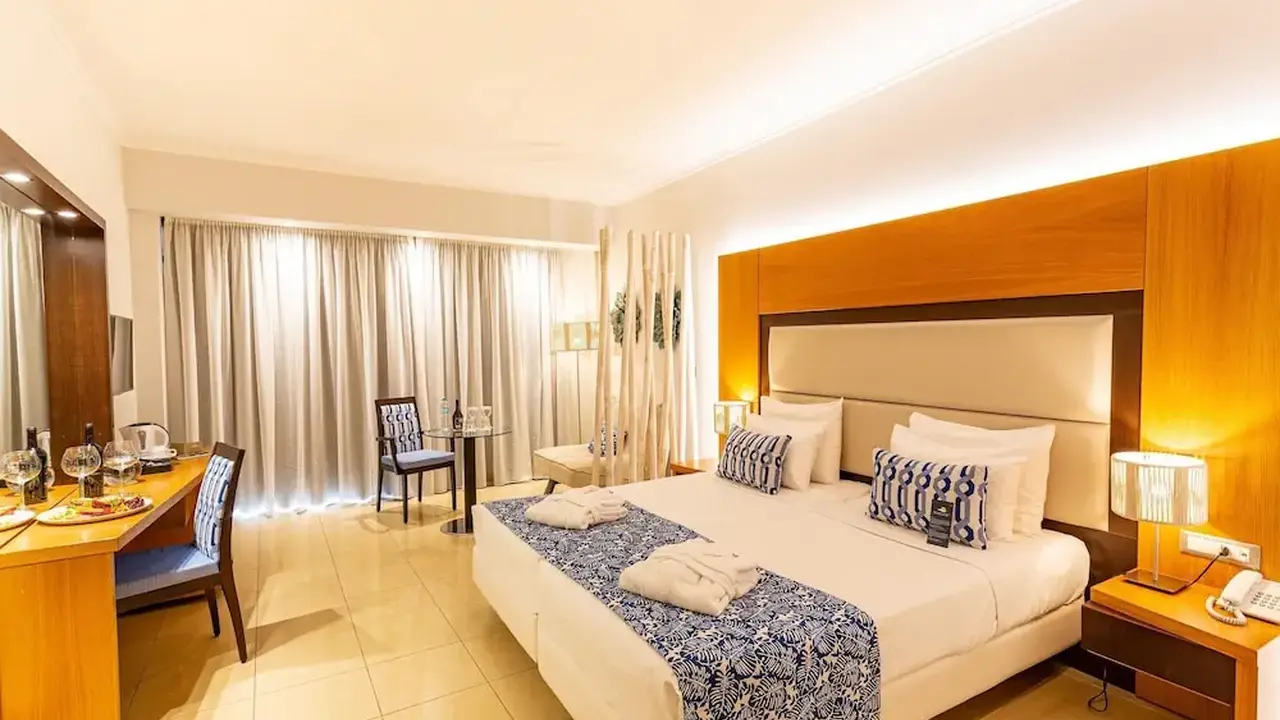Lindos Bay Suites