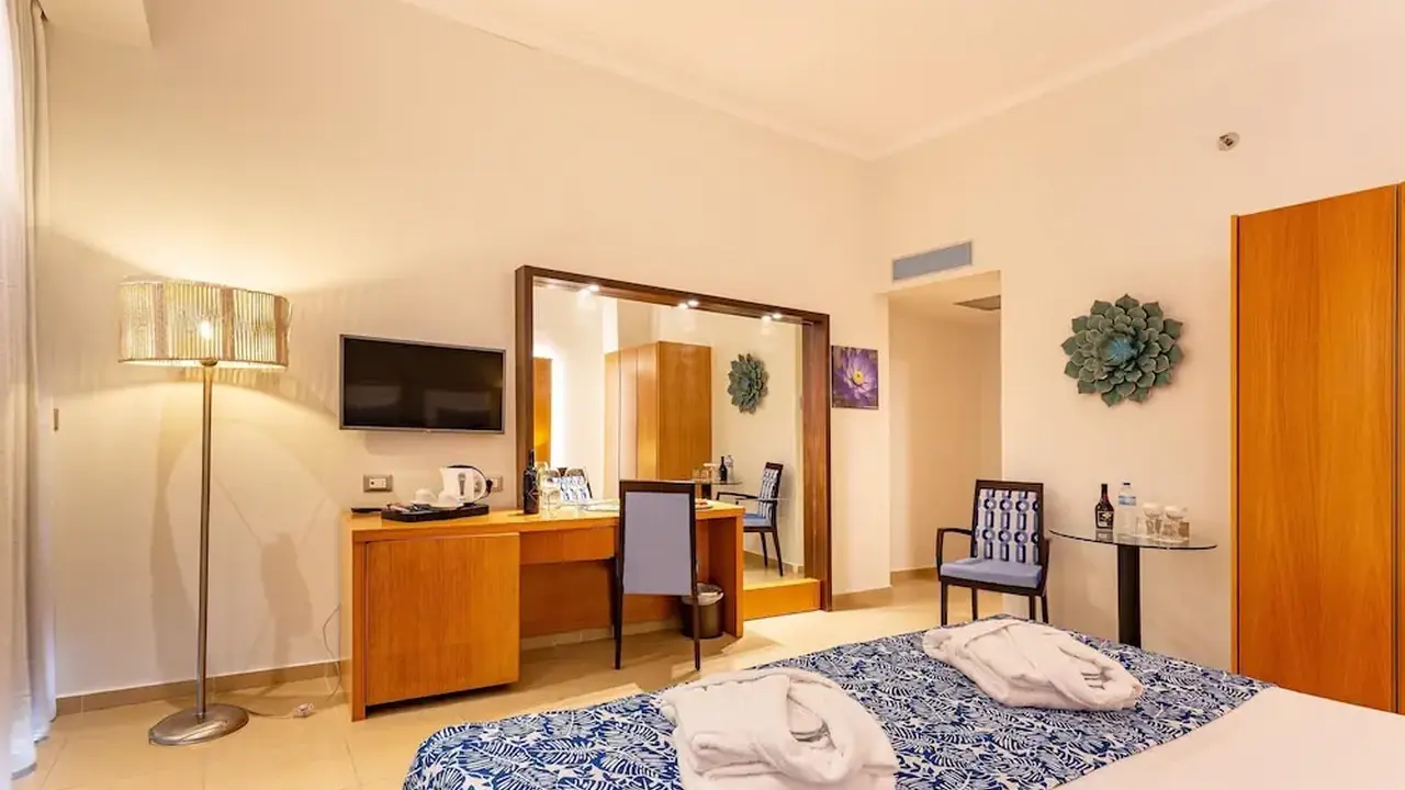 Lindos Bay Suites