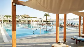 Lindos Bay Suites