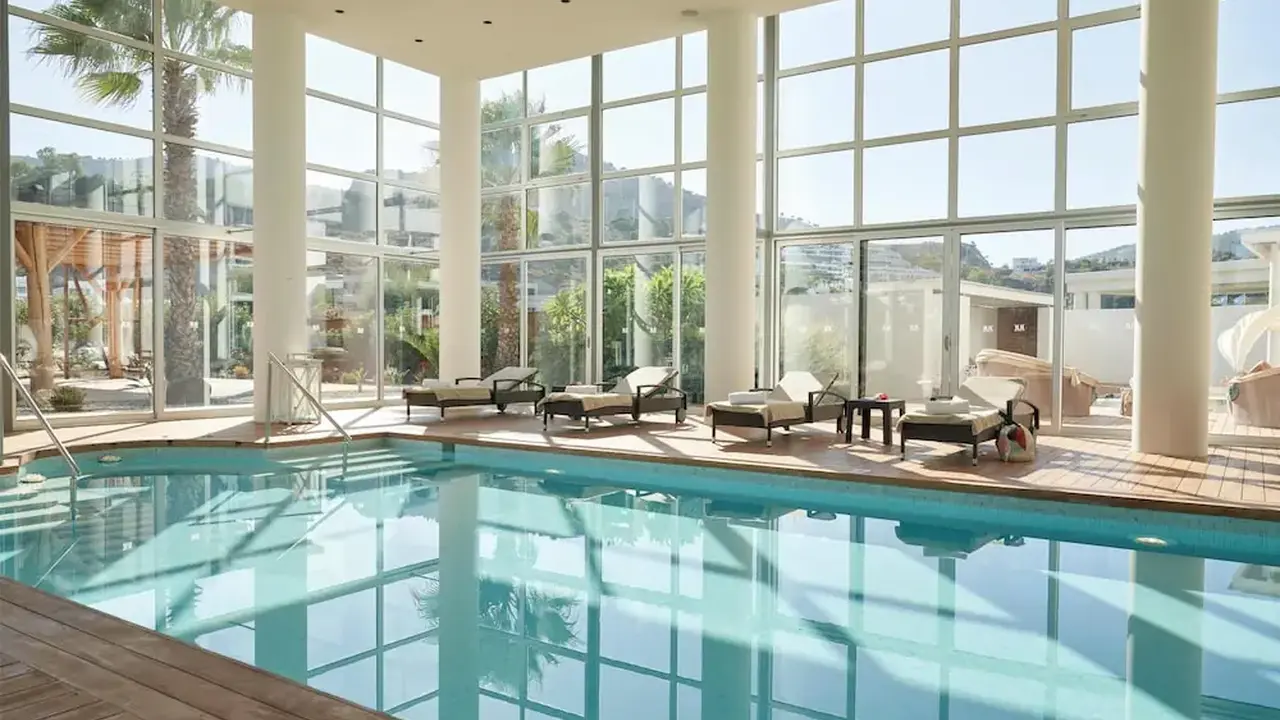 Lindos Bay Suites