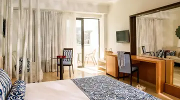 Lindos Bay Suites