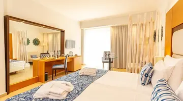 Lindos Bay Suites