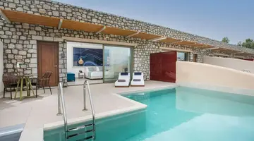 Lindos Bay